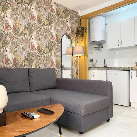 Malagadevacaciones- Mendoza Apartment *