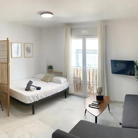 Malagadevacaciones- Mendoza Apartment